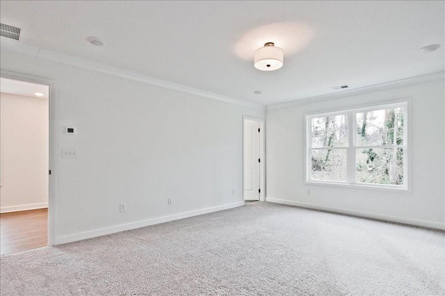 Spacious, unfurnished interior of a new home in River Walk Place, Lawrenceville (Image 24).
