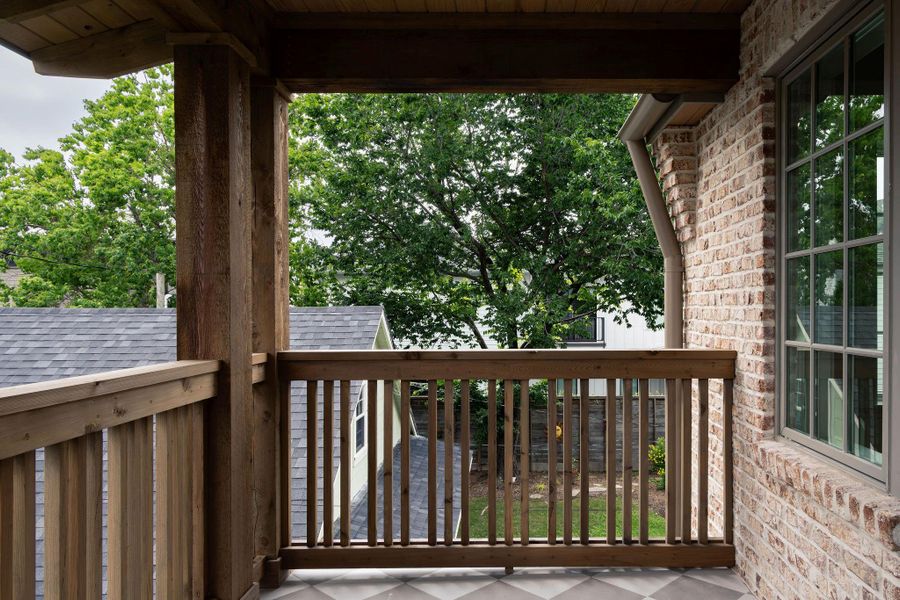 Exterior details and patio area of a home in , Houston (Image 4).