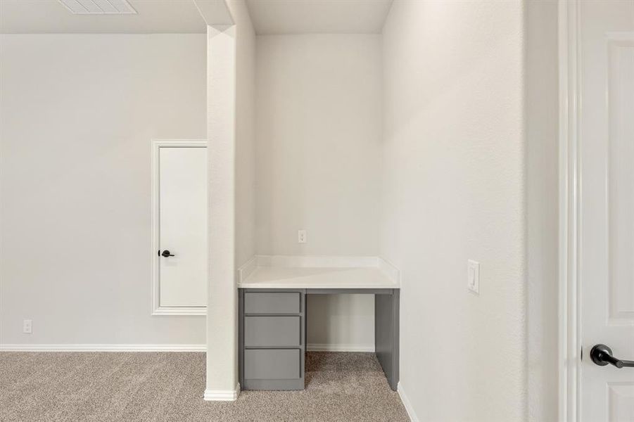 Spacious, unfurnished interior of a new home in Silo Mills, Joshua (Image 35). Spacious, unfurnished interior of a new home in Silo Mills, Joshua (Image 35).
