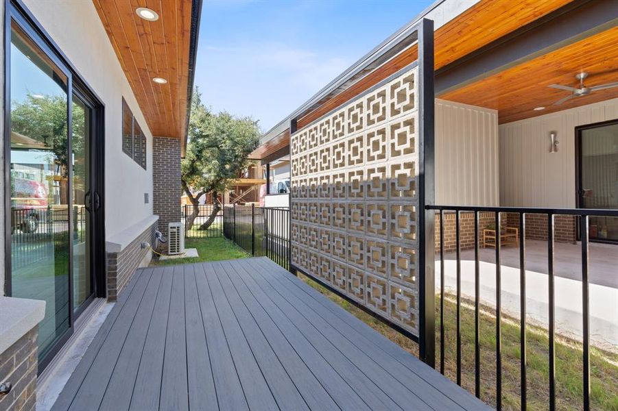 Patio Deck with Sliding glass doors