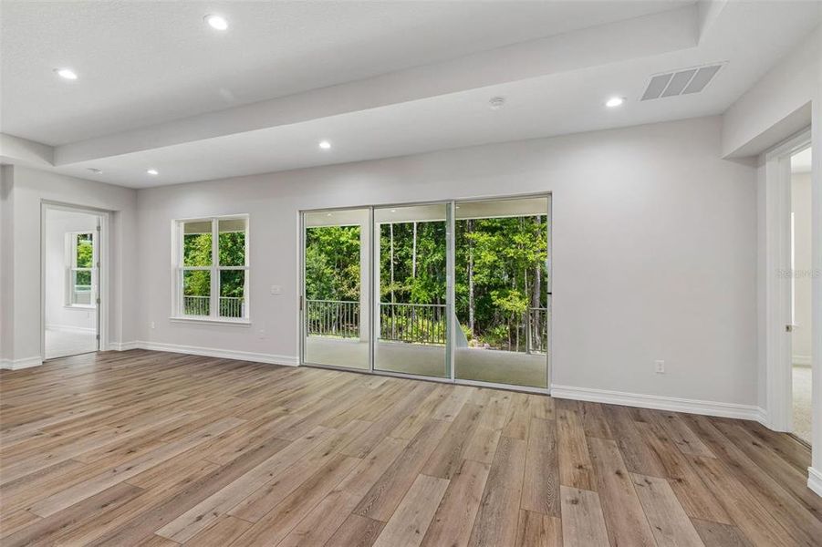 Spacious, unfurnished interior of a new home in Southern Hills Plantation, Brooksville (Image 42). Spacious, unfurnished interior of a new home in Southern Hills Plantation, Brooksville (Image 42).