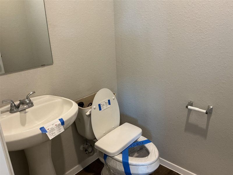 Furnished interior view inside a new home in Harvest Ridge, Elgin (Image 4).