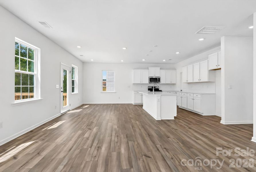 Spacious, unfurnished interior of a new home in Shannon Woods, Maiden (Image 23).
