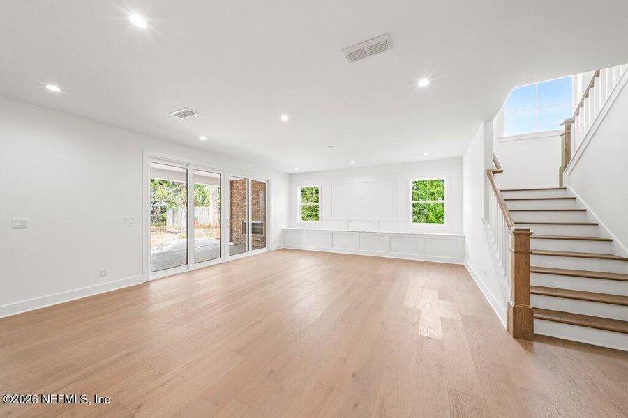 Spacious, unfurnished interior of a new home in , Atlantic Beach (Image 33).