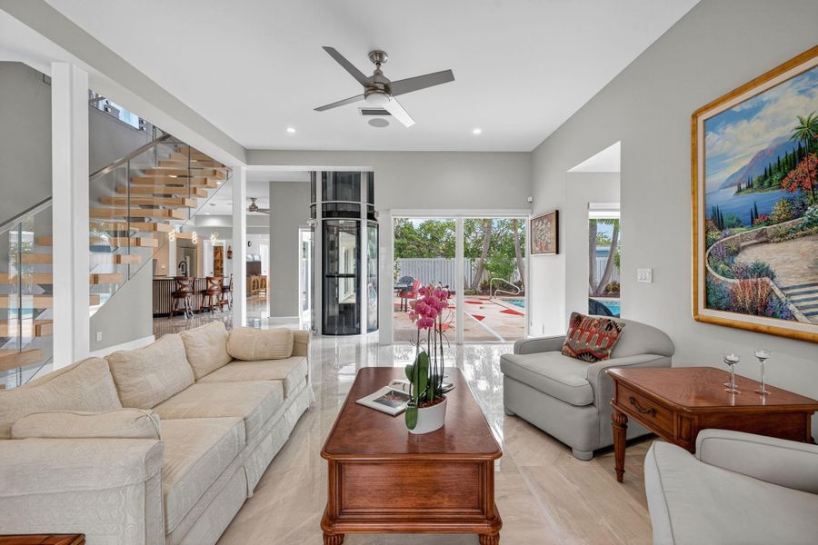 Furnished interior view inside a new home in , Fort Lauderdale (Image 48).