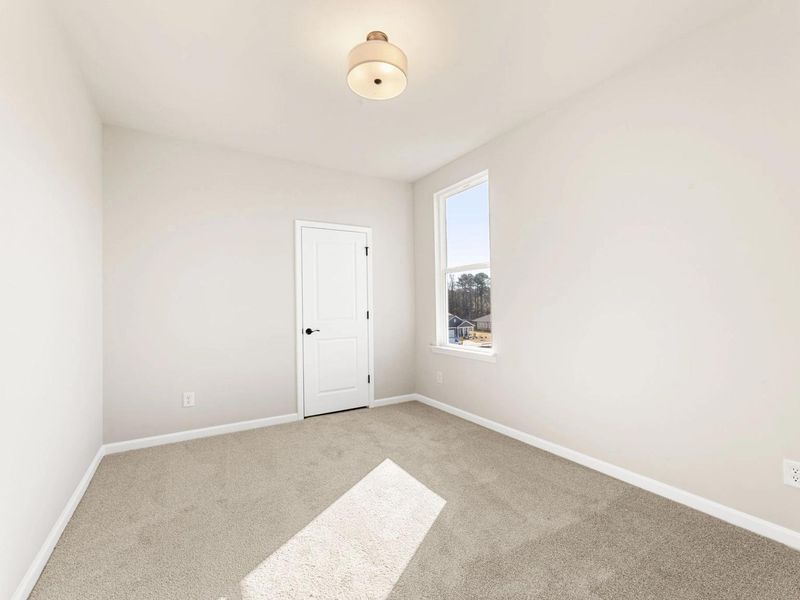 Spacious, unfurnished interior of a new home in Kelly Preserve, Loganville (Image 16).