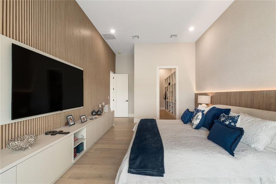 Furnished interior view inside a new home in Bella Collina, Montverde (Image 7).