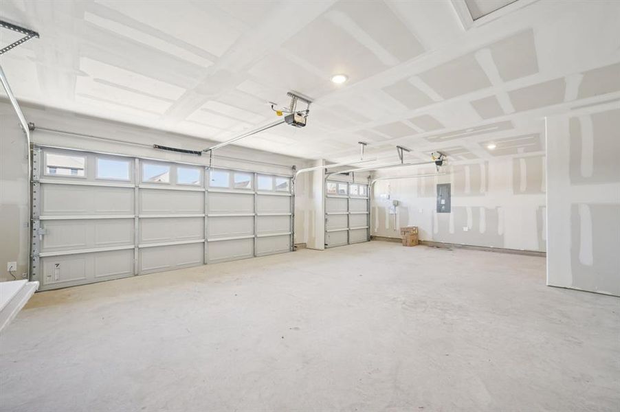 Photo is not of the actual home, but is an inspirational photo of builder’s model home and may depict options, furnishings, and/or decorator features that are not included.