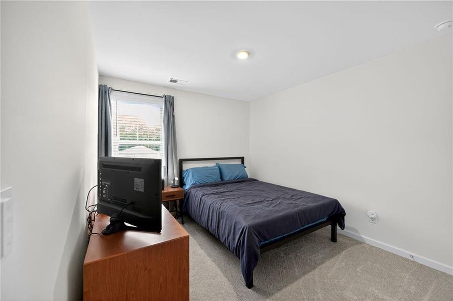 Furnished interior view inside a new home in , Union City (Image 10).