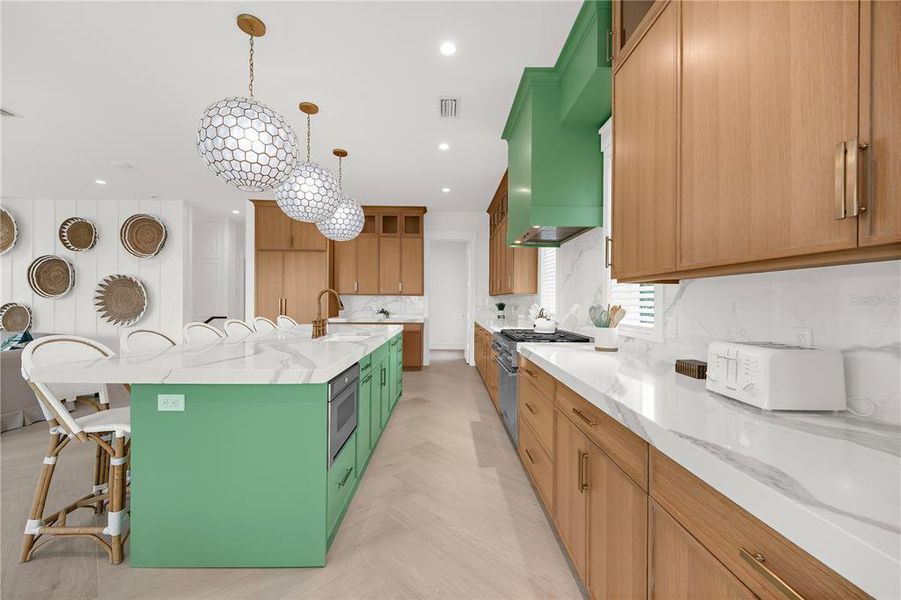 Furnished interior view inside a new home in , Sarasota (Image 33).