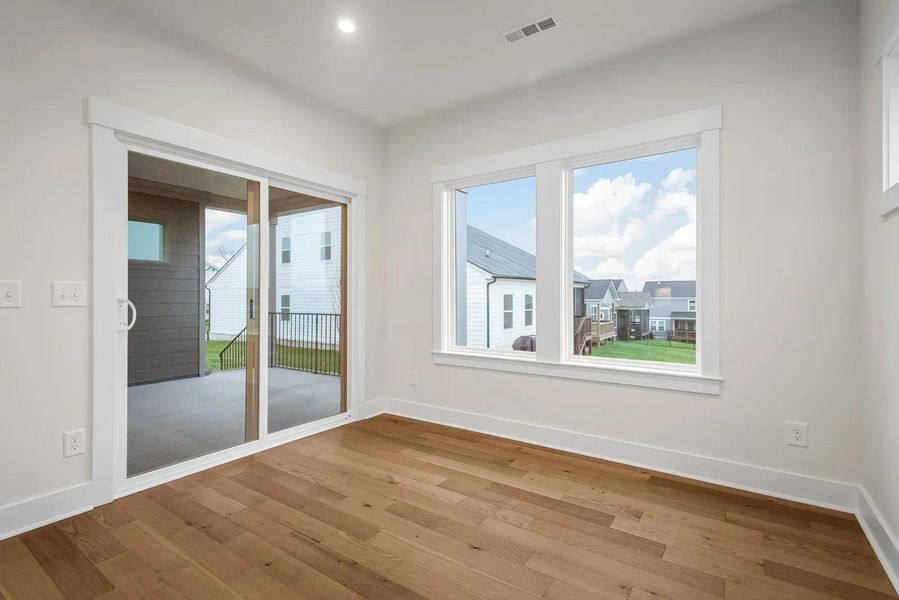 The Roseland II D Dining Room The Roseland II D Dining Room