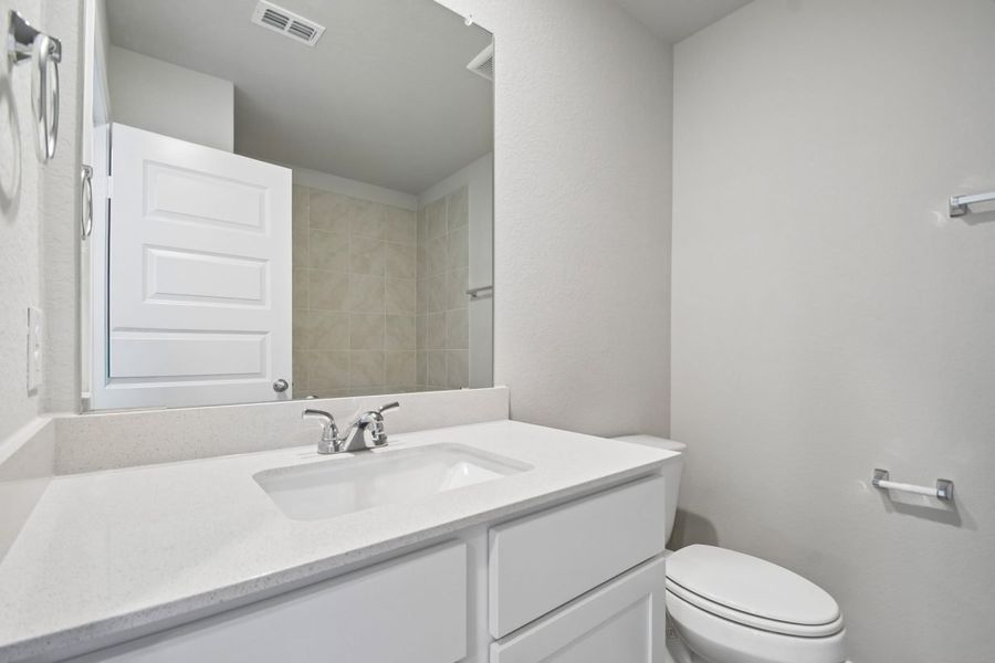 Furnished interior view inside a new home in Cloverleaf, Austin (Image 10).