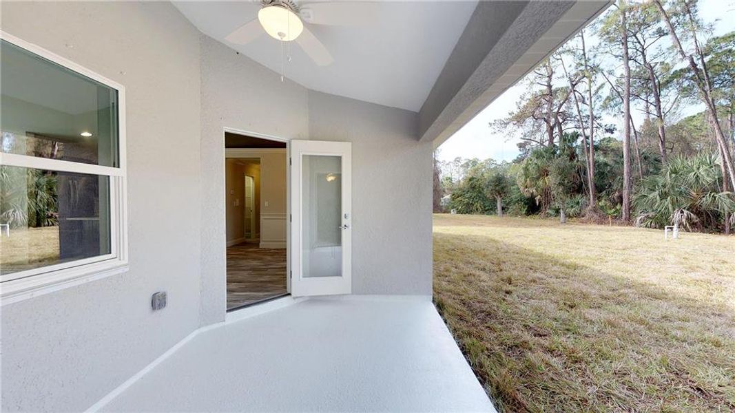 Exterior details and patio area of a home in , North Port (Image 3).