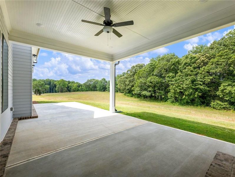 Exterior details and patio area of a home in Old Town Estates, Dacula (Image 3).