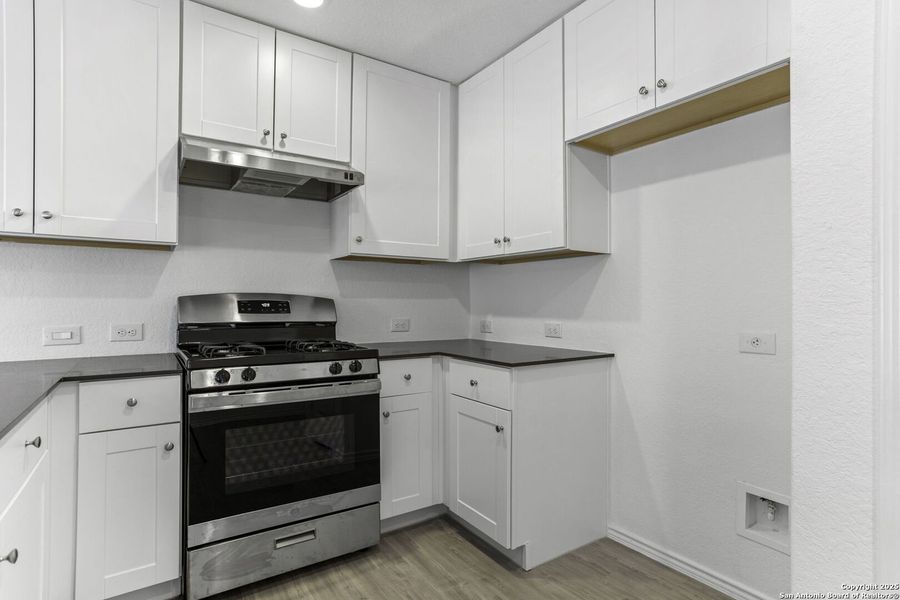 Furnished interior view inside a new home in , Bulverde (Image 4).