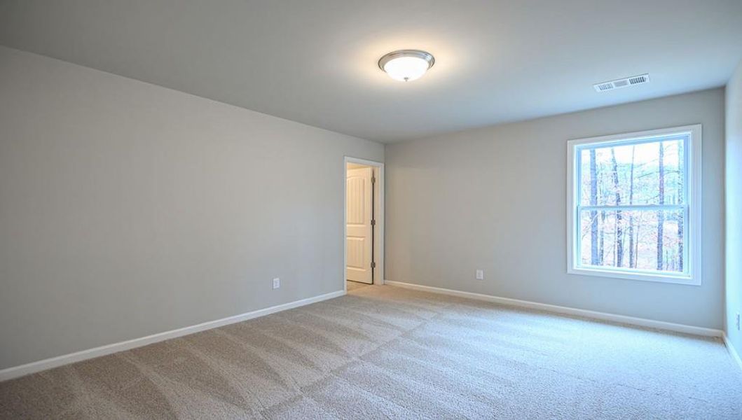 Spacious, unfurnished interior of a new home in Thalley Creek Estates, Cumming (Image 27).