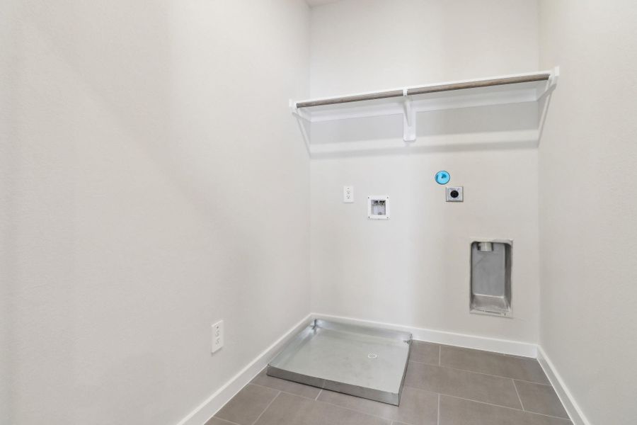 Photo is not of the actual home but is an inspirational photo of builder’s model home and may depict options, furnishings, and/or decorator features that are not included. Photo is not of the actual home but is an inspirational photo of builder’s model home and may depict options, furnishings, and/or decorator features that are not included.