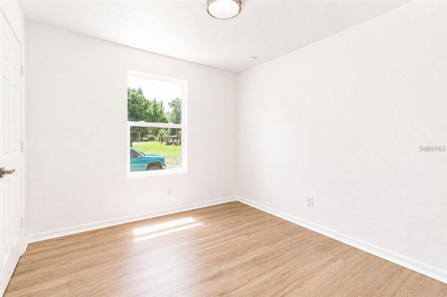 Spacious, unfurnished interior of a new home in , Webster (Image 7).