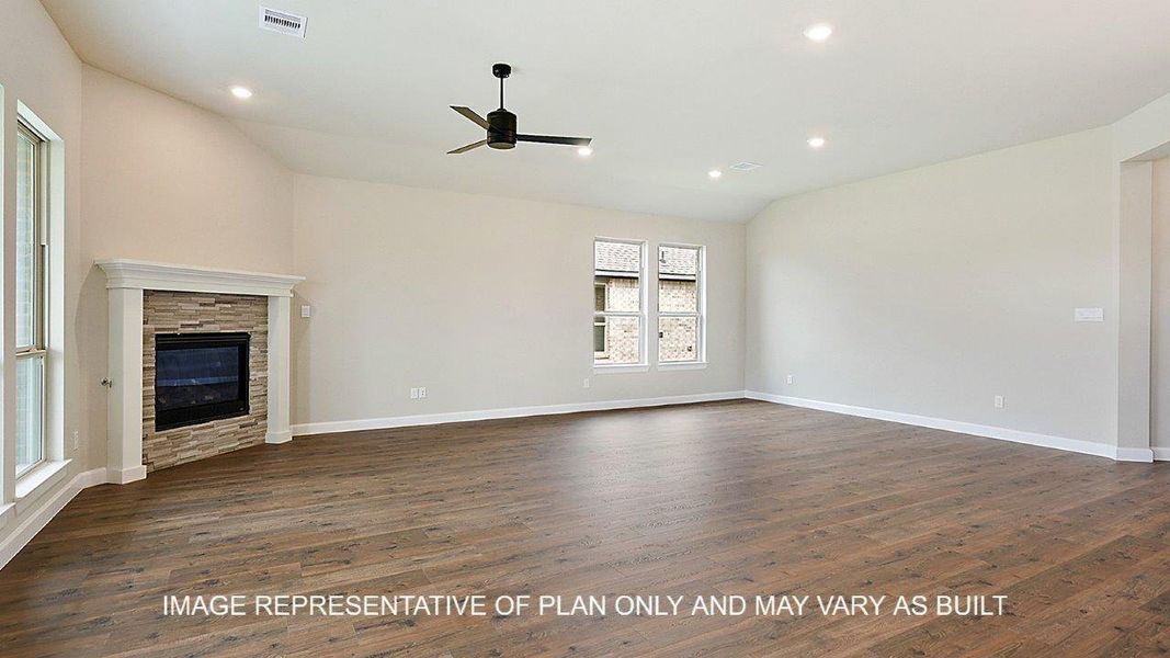 Spacious, unfurnished interior of a new home in Wellborn Settlement, College Station (Image 19).