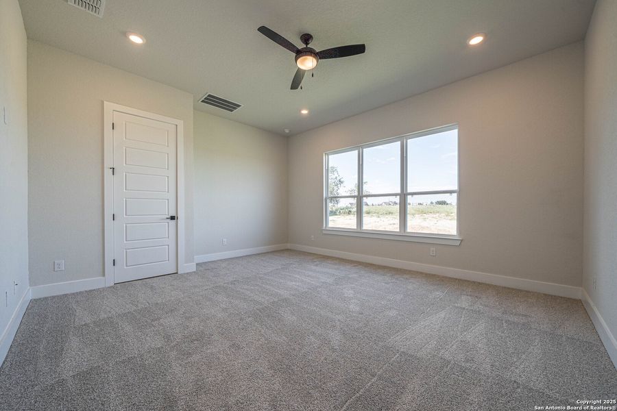 Spacious, unfurnished interior of a new home in , Floresville (Image 11). Spacious, unfurnished interior of a new home in , Floresville (Image 11).