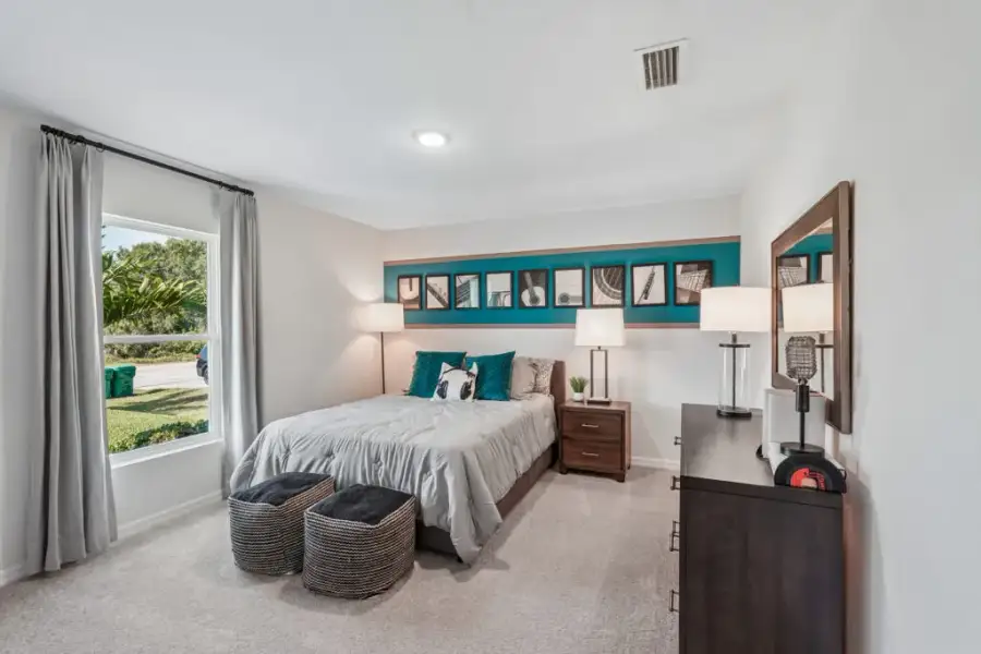 Furnished interior view inside a new home in Cape Coral, Cape Coral (Image 17).