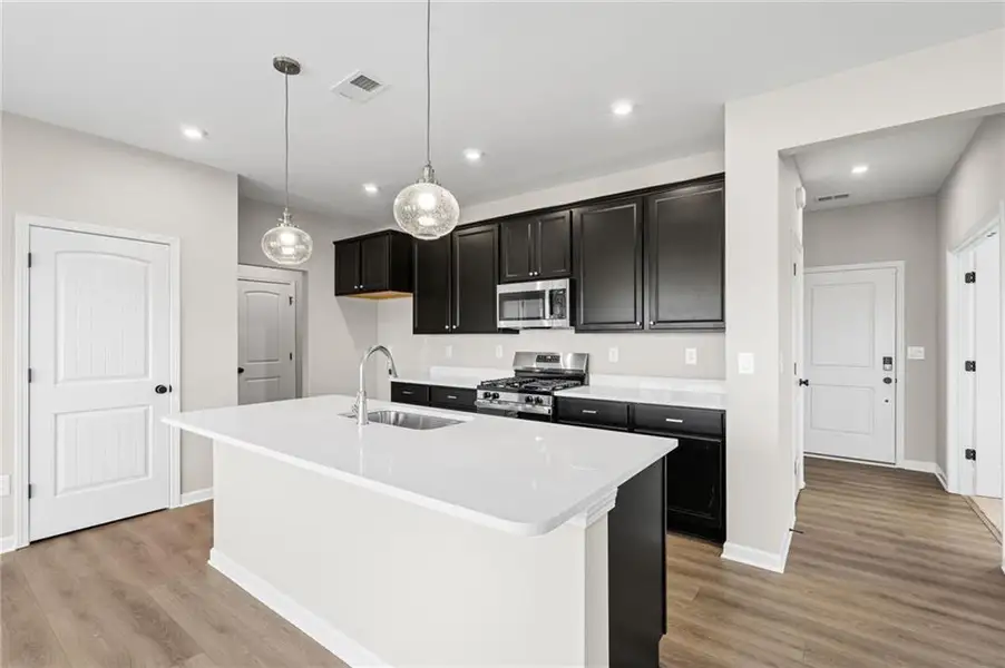 Furnished interior view inside a new home in Twin Lakes, Hoschton (Image 5). Furnished interior view inside a new home in Twin Lakes, Hoschton (Image 5).