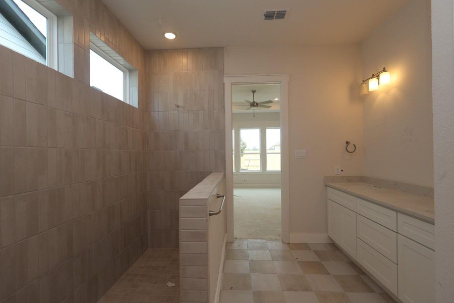Image 36 of a home in ARTAVIA - Enclave Collection.