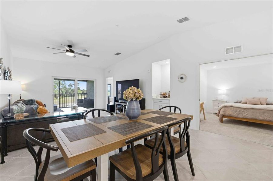 Furnished interior view inside a new home in , Venice (Image 29).
