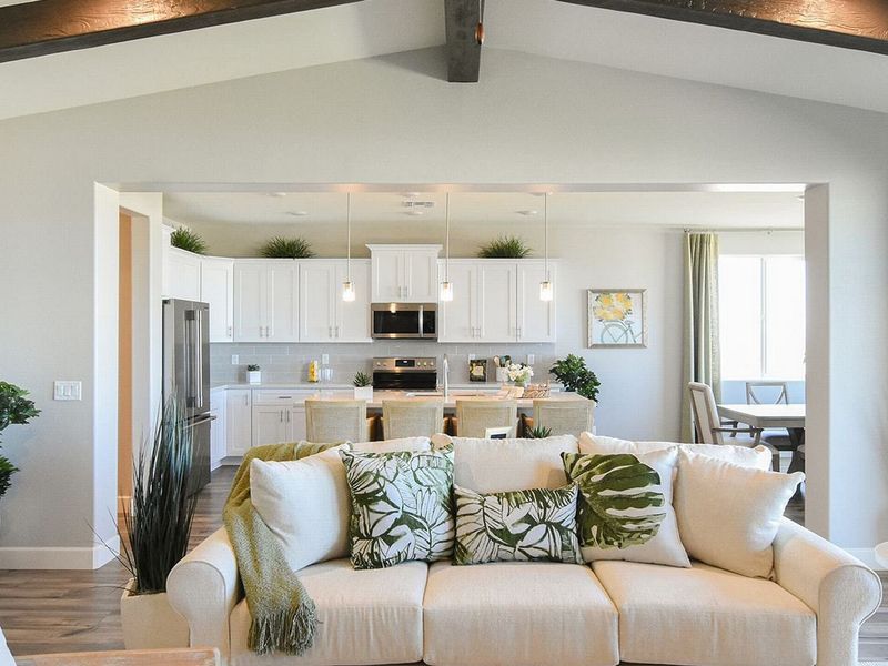 Representative furnished interior of a home built from the The Summit by Davidson Homes LLC in Morningstar, Prescott Valley (Image 15).