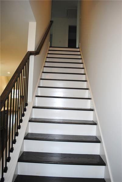 Spacious, unfurnished interior of a new home in Ferguson Corners, Emerson (Image 28).
