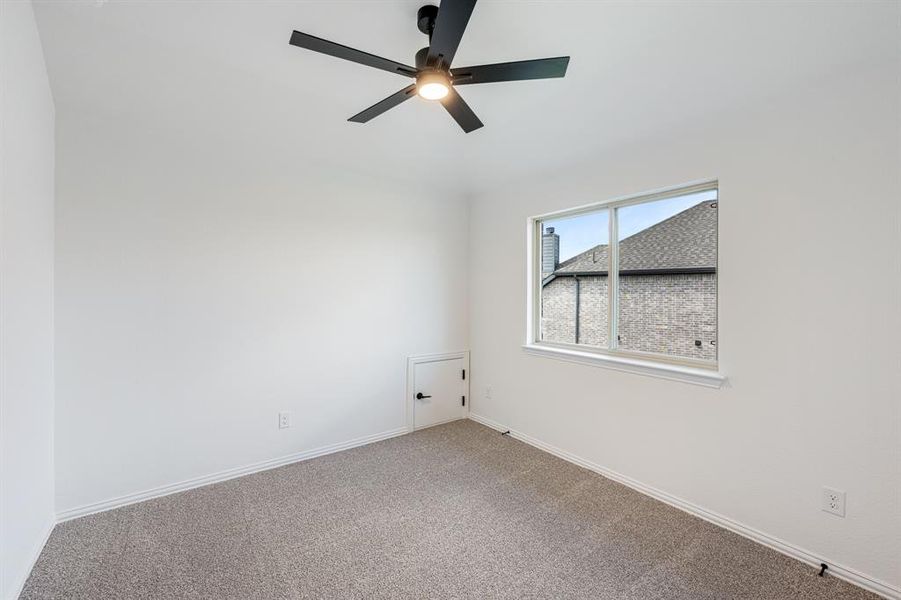 Spacious, unfurnished interior of a new home in Waterscape Classic 60s, Royse City (Image 14). Spacious, unfurnished interior of a new home in Waterscape Classic 60s, Royse City (Image 14).