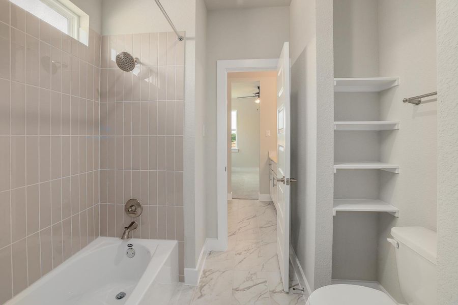 Furnished interior view inside a new home in Santa Rita Ranch, Liberty Hill (Image 11).