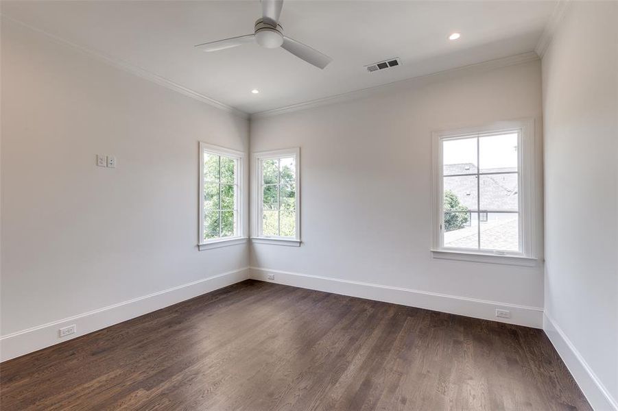 Spacious, unfurnished interior of a new home in , Dallas (Image 33). Spacious, unfurnished interior of a new home in , Dallas (Image 33).
