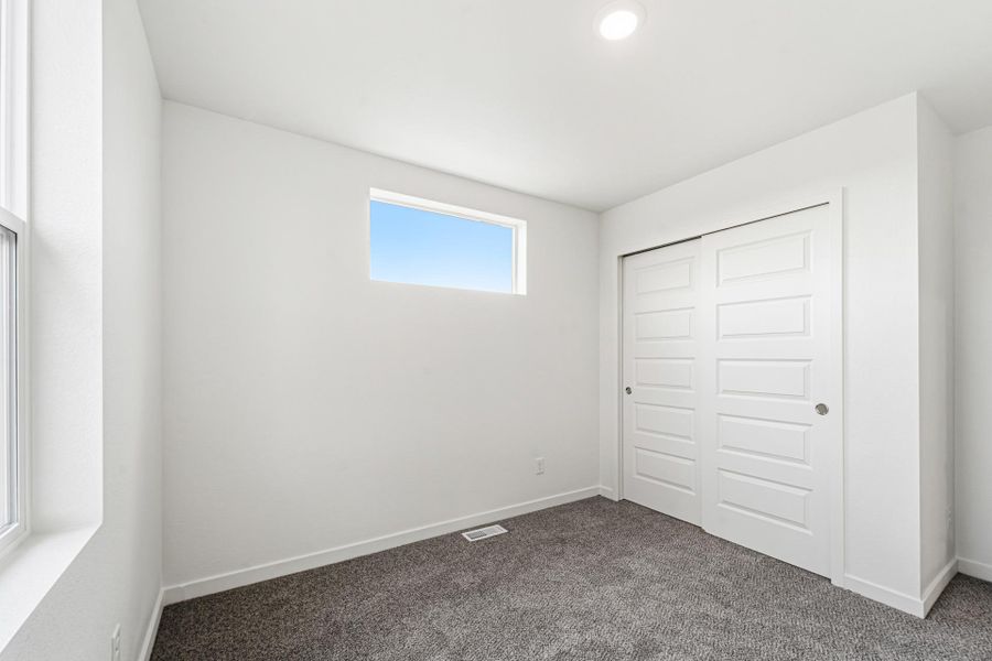 Spacious, unfurnished interior of a new home in Granary, Johnstown (Image 42).