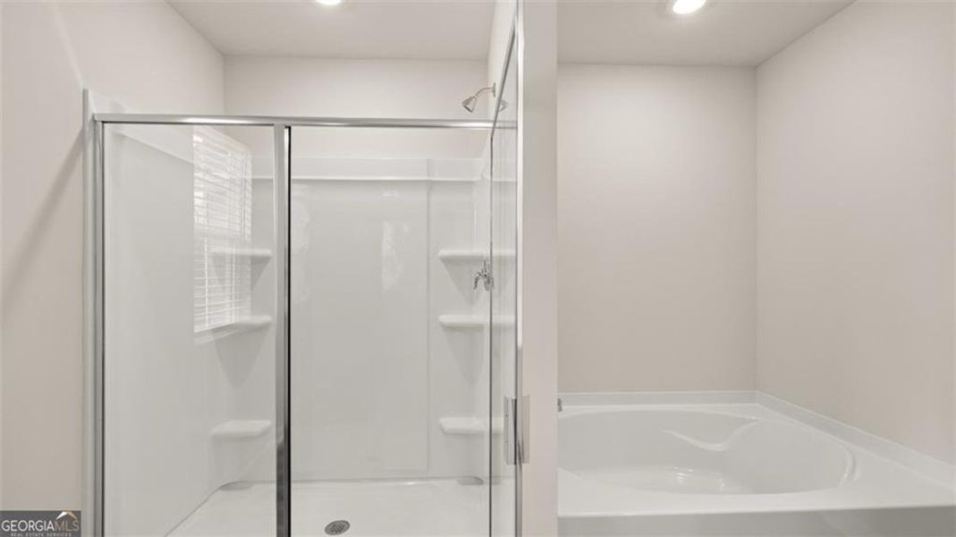 Image 25 of a home in Twin Lakes.