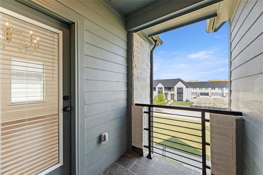 Furnished interior view inside a new home in Chelsea Commons, Allen (Image 9).