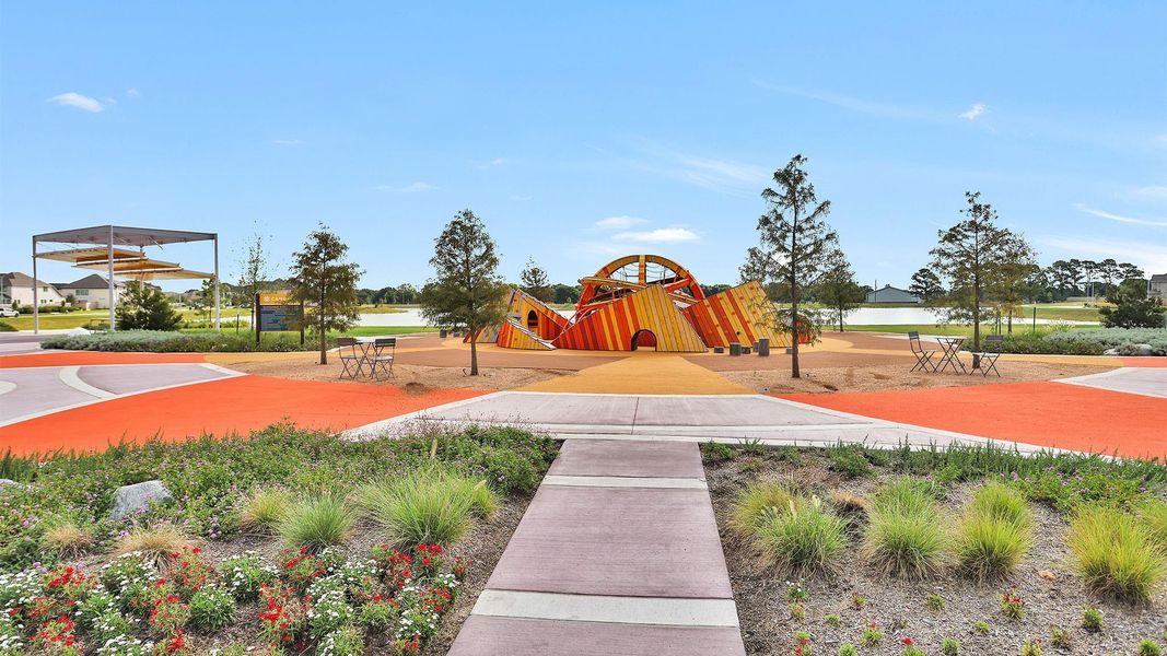 Community amenities in Candela South, Richmond (Image 12).