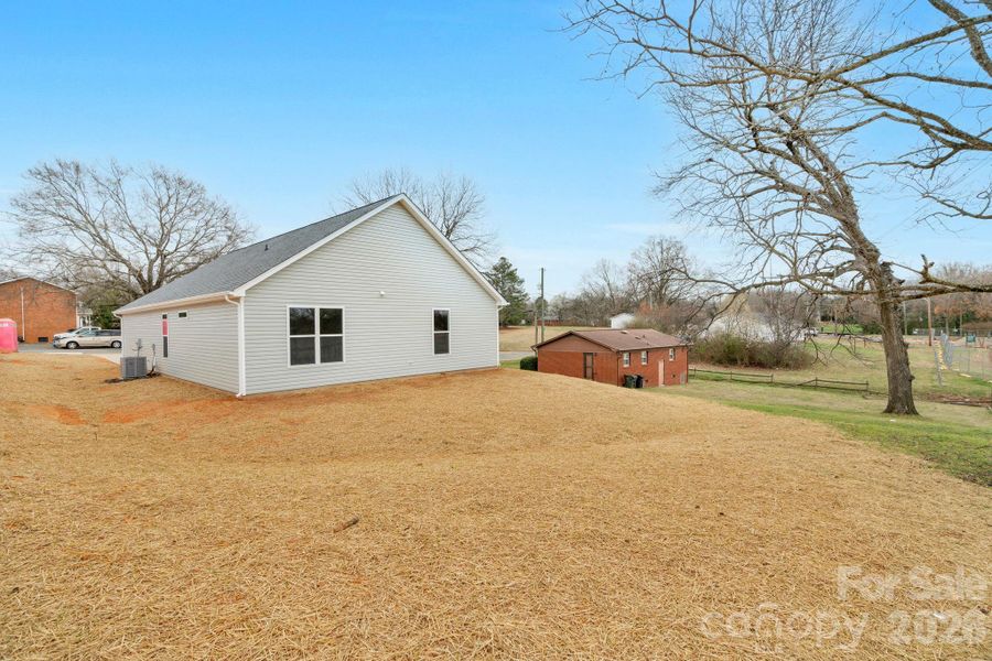 Exterior details and patio area of a home in , Monroe (Image 3).