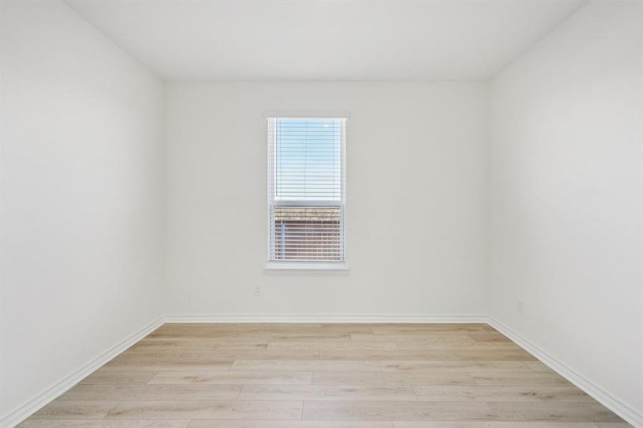 Spacious, unfurnished interior of a new home in Heartland Signature, Crandall (Image 26).