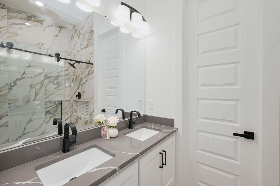 Furnished interior view inside a new home in , Houston (Image 5). Furnished interior view inside a new home in , Houston (Image 5).