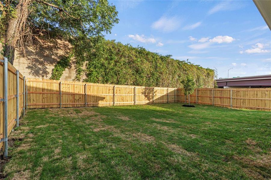 Image 23 of a home in .