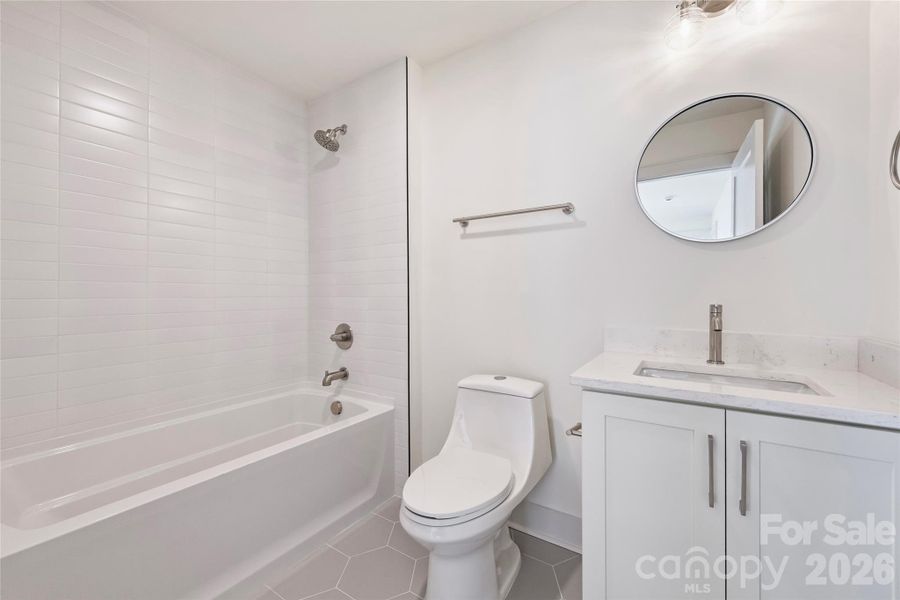 Connected bath