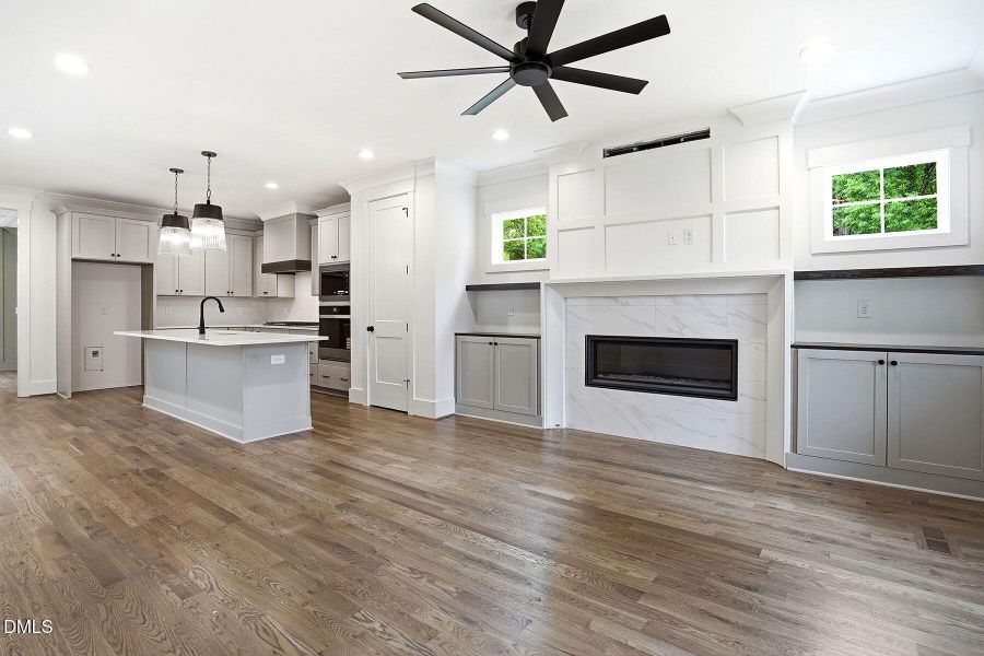 15-web-or-mls-502 W Chatham Dr-59 15-web-or-mls-502 W Chatham Dr-59