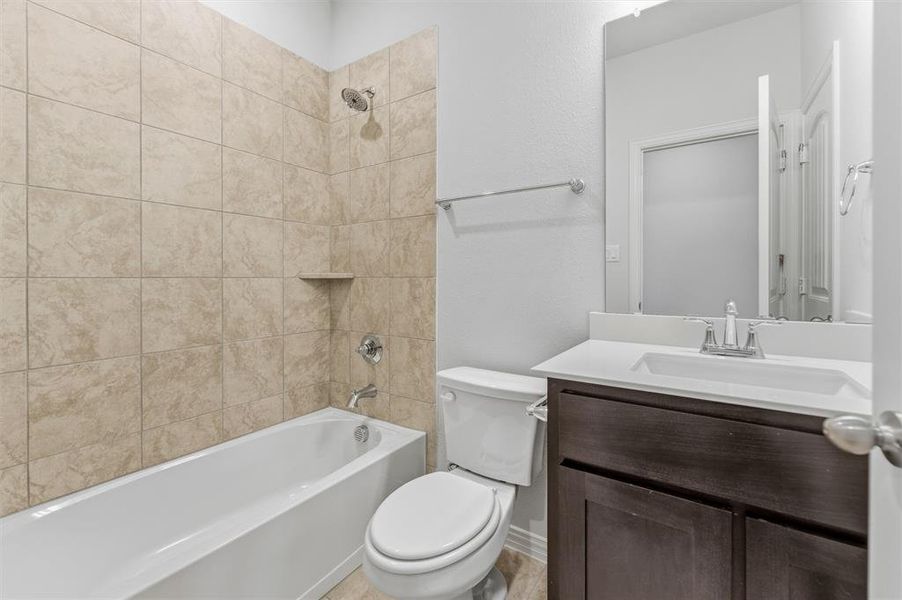 Furnished interior view inside a new home in Liberty Pointe, Gainesville (Image 7).