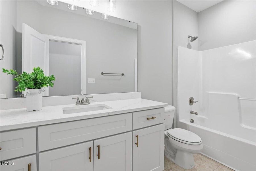 29-600 S Vance St-29