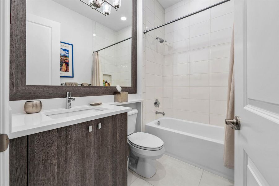 Ensuite Guest Bath Ensuite Guest Bath