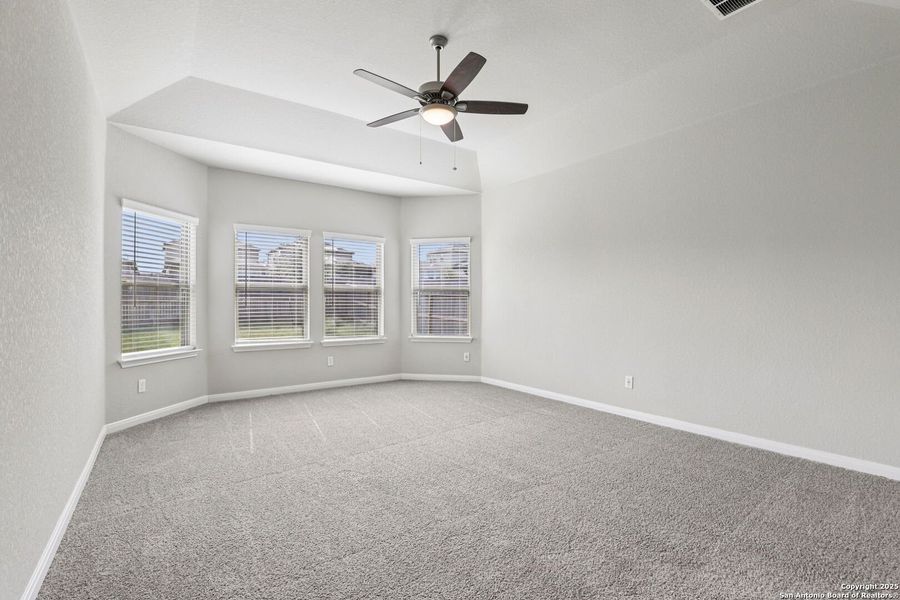 Spacious, unfurnished interior of a new home in Legendary Trails - Classic Series, Cibolo (Image 34). Spacious, unfurnished interior of a new home in Legendary Trails - Classic Series, Cibolo (Image 34).