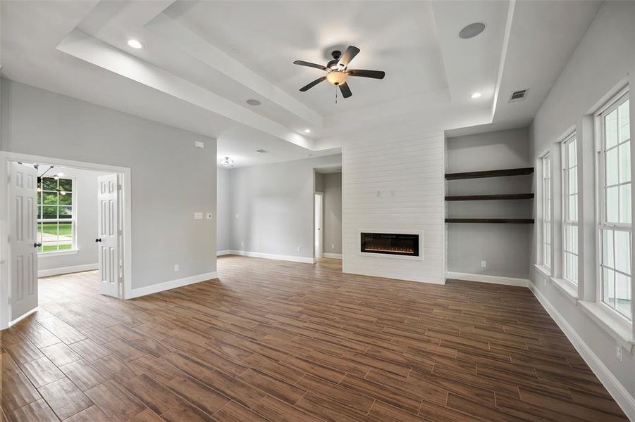 Spacious, unfurnished interior of a new home in , Angleton (Image 21). Spacious, unfurnished interior of a new home in , Angleton (Image 21).