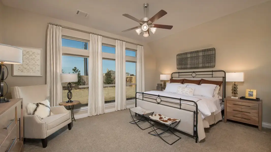 Furnished interior view inside a new home in Silo Mills, Cleburne (Image 91). Furnished interior view inside a new home in Silo Mills, Cleburne (Image 91).
