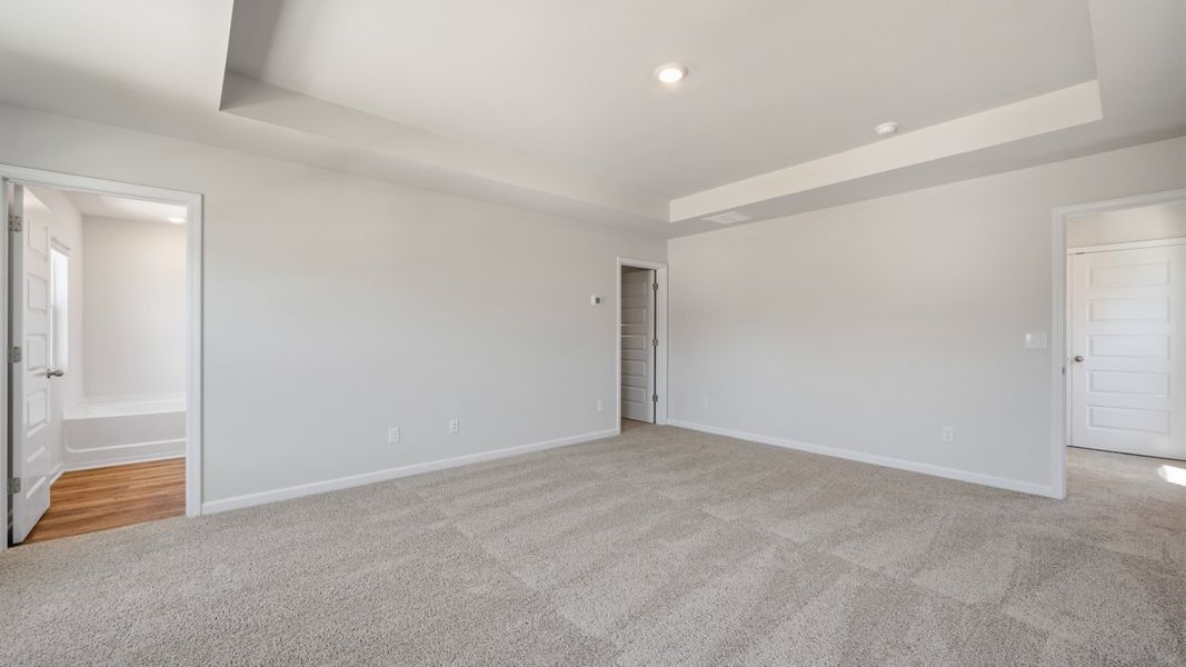 Spacious, unfurnished interior of a new home in Shoal Creek, Hampton (Image 24).